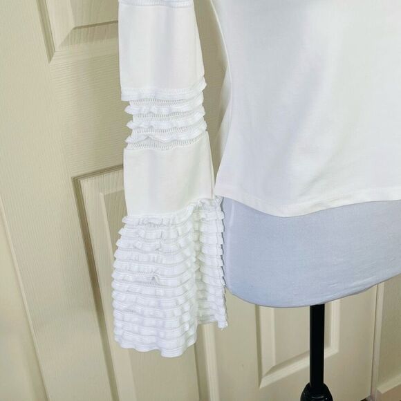 Alexis Gryffin Off The Shoulder Bell Sleeve Top White Size Medium - Picture 5 of 12